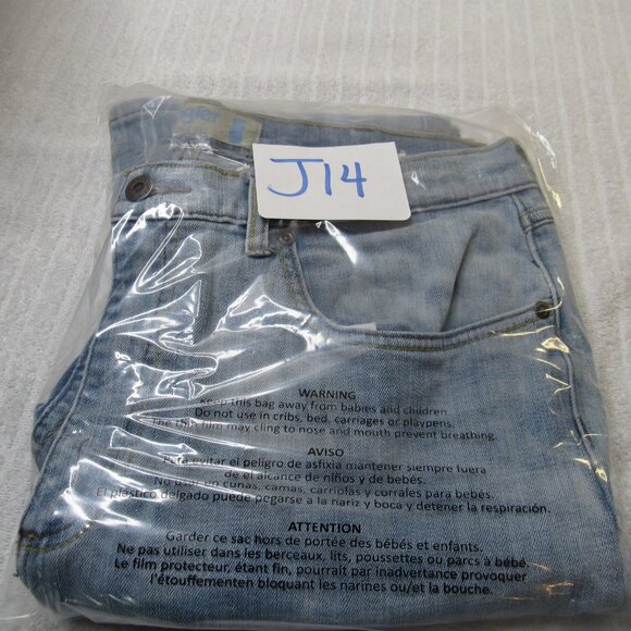 Wrangler Jeans Men Size 34x32 Blue Light Wash Denim Straight Fit Red Tag Good Co - Picture 4 of 16